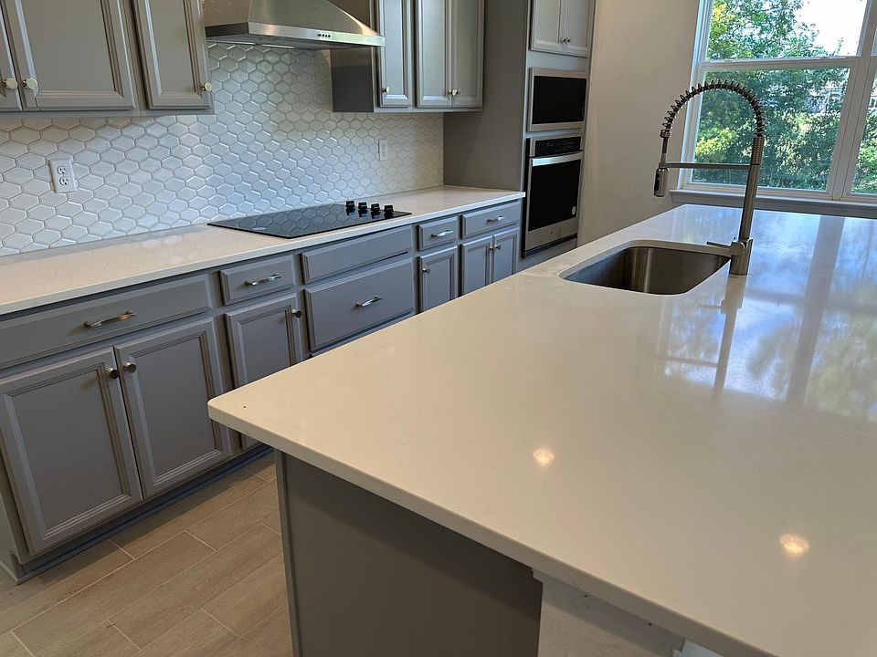 1st image of 30092 N Island Club Dr
