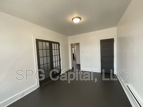4th image of 162 E Market St S #14-3N
