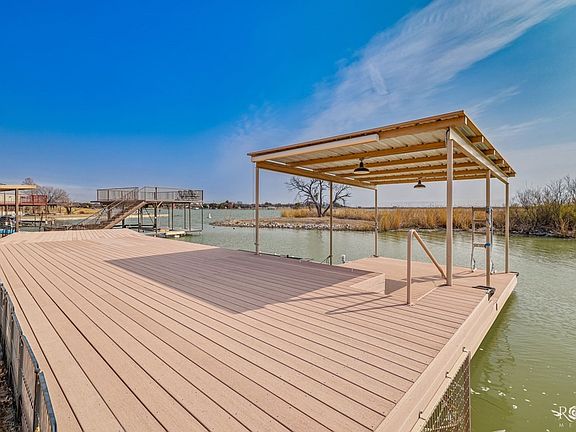 4th image of 1820 Shady Point Circle Dr