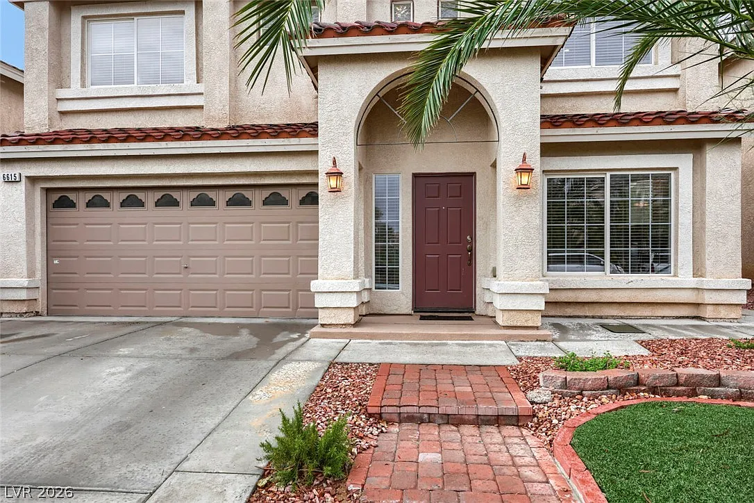 4 bed, 2.5 bath, 2654 sqft, $2,200 — Photo 4