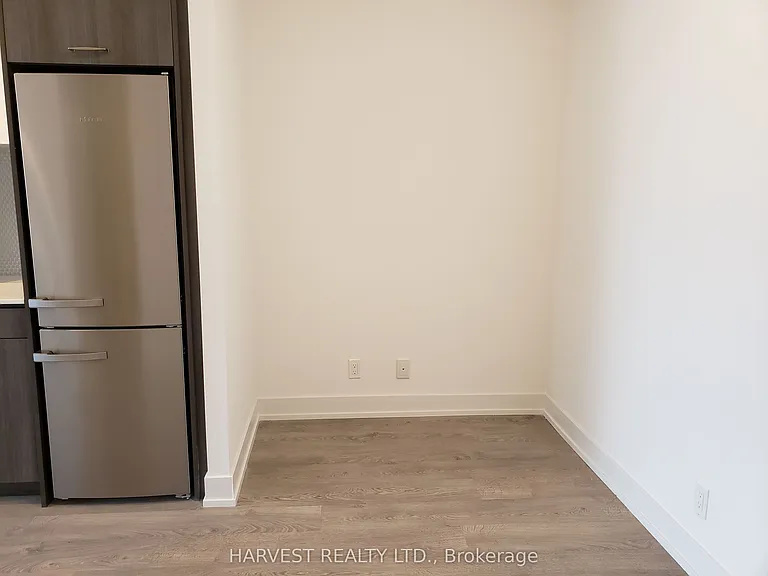 11 Lillian St #1510 — Photo 10