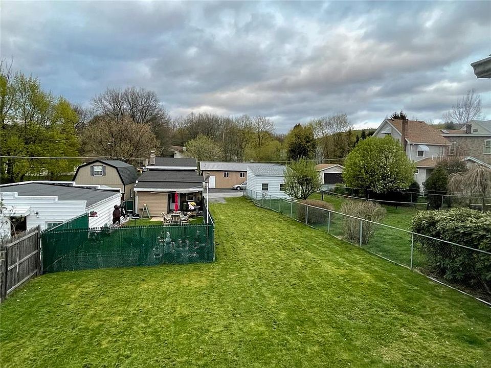 107 1st St, Coaldale, PA 18218 Zillow