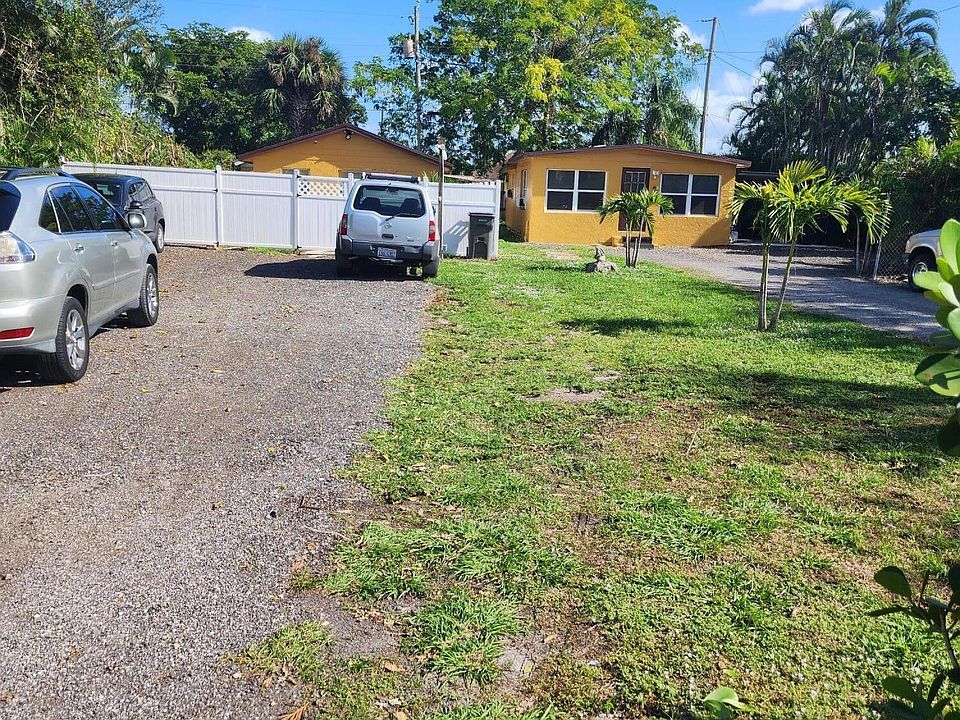 1st image of 1812 Breezy Lane