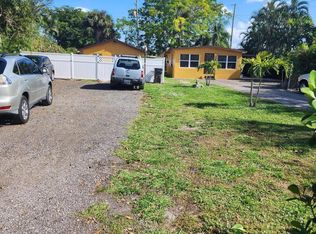 1812 Breezy Ln, West Palm Beach, FL 33417