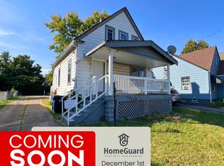 12714 Farringdon Ave, Cleveland, OH 44105