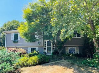 67 Greenwood Rd, North Kingstown, RI 02852
