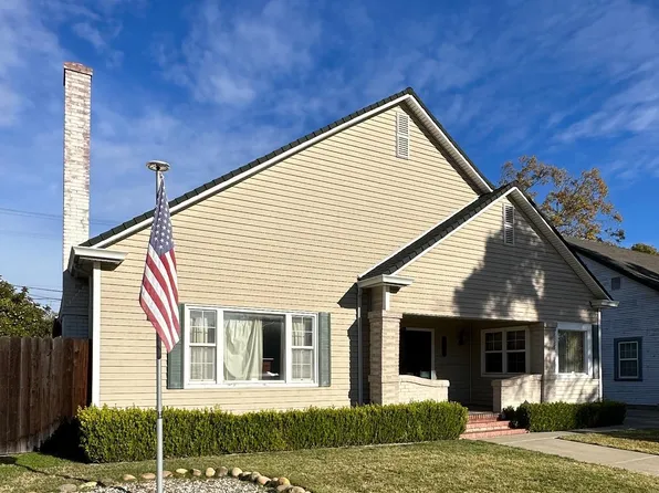 1745 W Willow St, Stockton, CA 95203