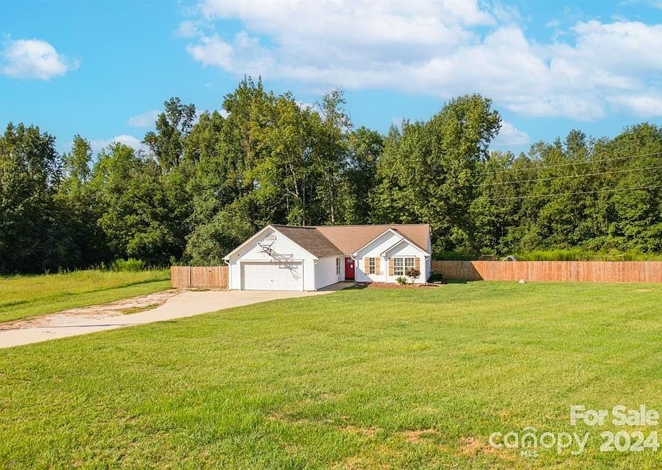 1st image of 58 Bannister Place Dr
