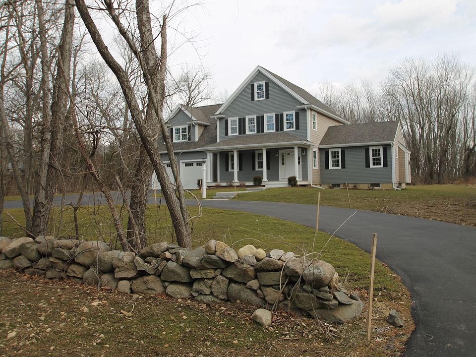2nd image of 277 W Elm St