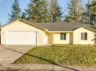 87633 Oak Island Dr, Veneta, OR 97487