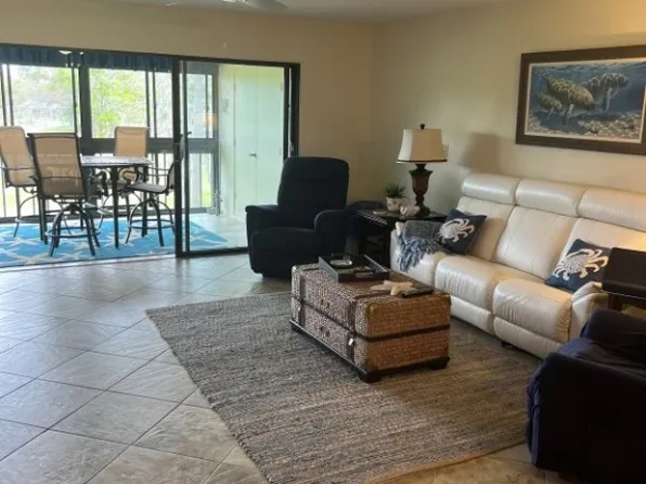 4 Cypress Run APT 41C, Homosassa, FL 34446