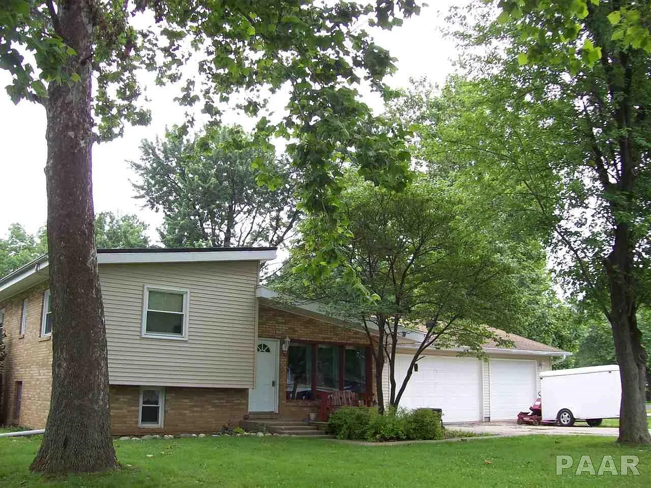 190 Gunion Ave photo 1