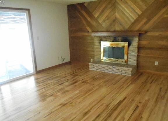 2nd image of 2612 NE 124th Ave