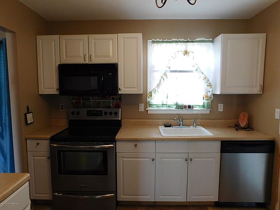 4th image of 35 Westport Drive