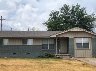 1708 NW 45th St, Lawton, OK 73505