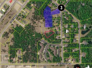 Hannah St, Roscommon, MI 48653