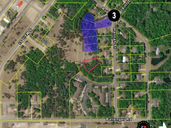 Hannah St, Roscommon, MI 48653