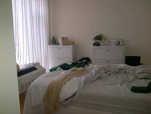 Rented by Elite NY Holdings | media 16