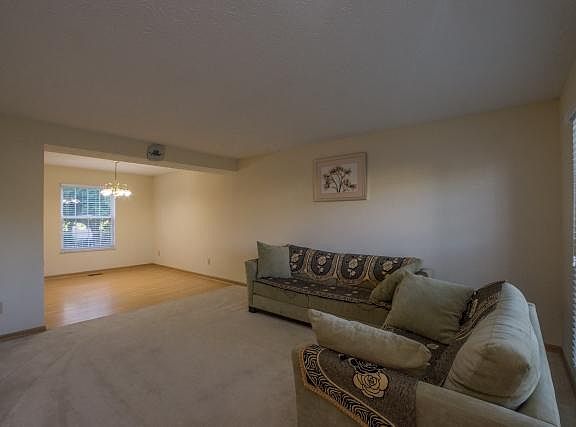 3rd image of 6657 Delburn Ct