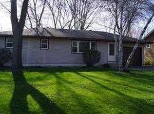 1914 Oak St, Hastings, MN 55033