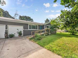 1622 S Oak Grove Ave, Springfield, MO 65804