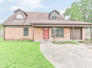 420 N Shady Ln, La Porte, TX 77571