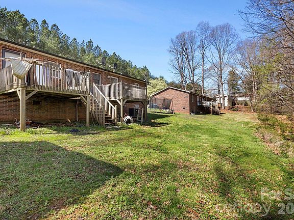 5th image of 4562 Grassy Creek Rd