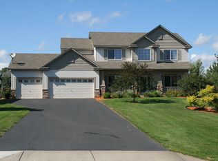 6037 Summit Ct S, Cottage Grove, MN 55016