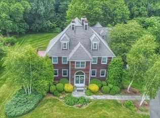 18 Spring Mdws, South Hadley, MA 01075