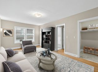 2103 Harriet Ave UNIT 204, Minneapolis, MN 55405