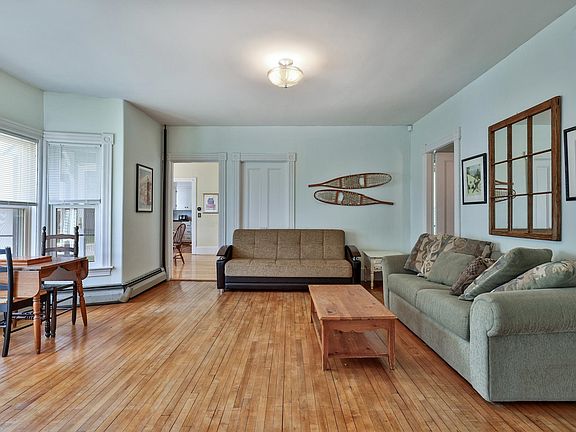 4th image of 49 Pleasant Street