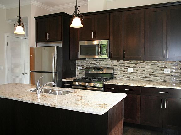 2nd image of 2555 W Logan Blvd #2W