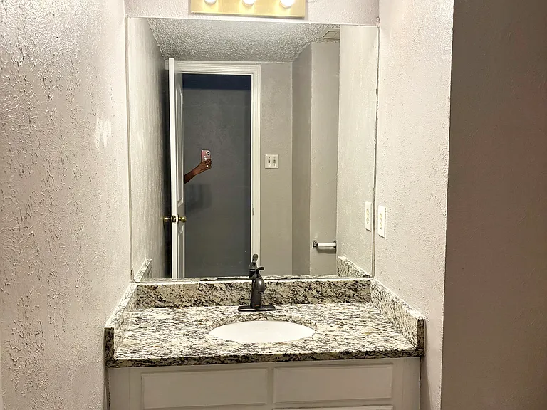 2912 S Fielder Rd #2912 — Photo 5