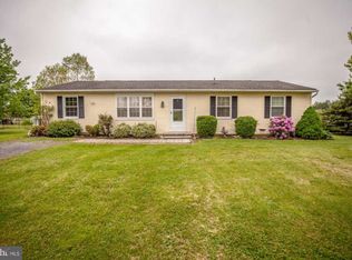 2015 Greensburg Rd, Martinsburg, WV 25404