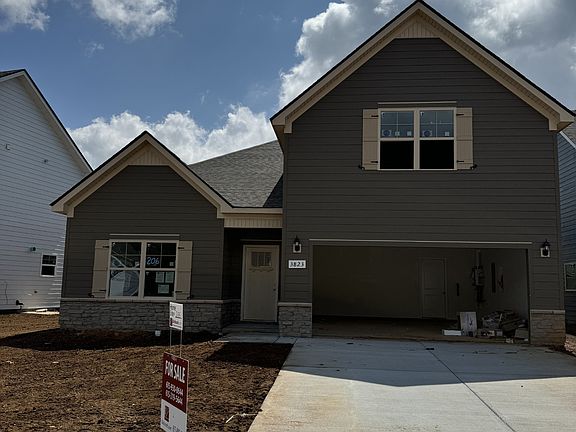 2nd image of 3823 Eastwind Dr