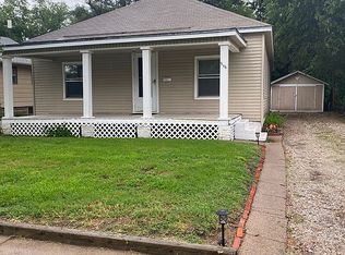 916 W 11th Ave, Hutchinson, KS 67501