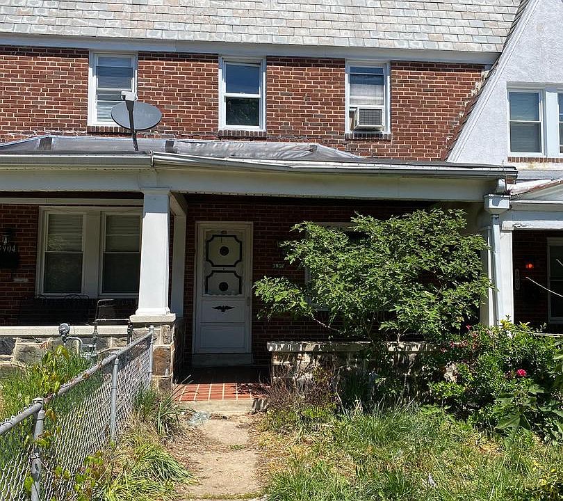 1st image of 3902 Woodridge Rd