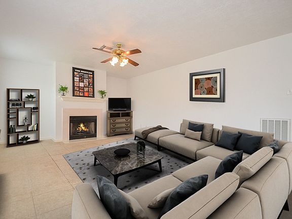 2nd image of 7315 Colony Bend Ln
