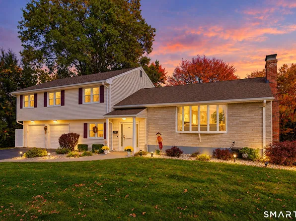 46 Pond Side Drive, Wethersfield, CT 06109
