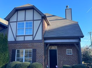 994 Tyler Crest Ln, Hoover, AL 35226