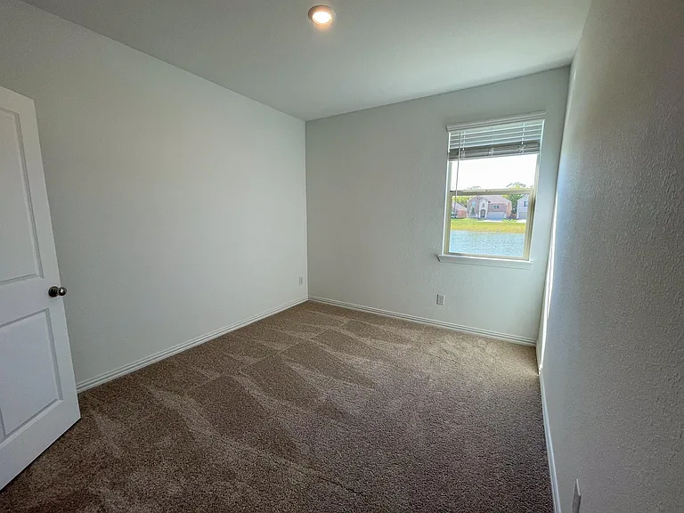3305 Tulip Poplar Trl — Photo 9