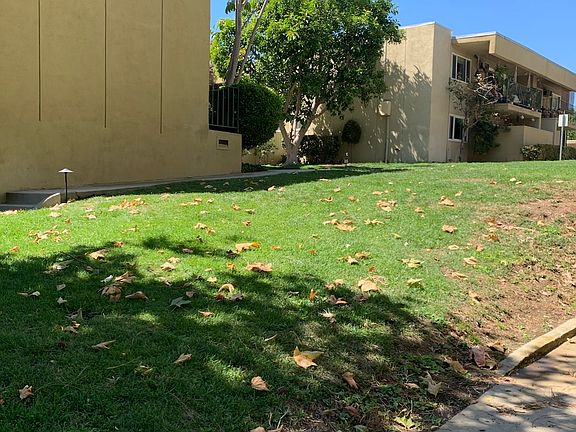 2nd image of 11138 Aqua Vista St APT 60