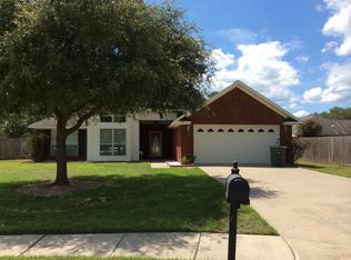 102 Shallowford Cir, Hinesville, GA 31313
