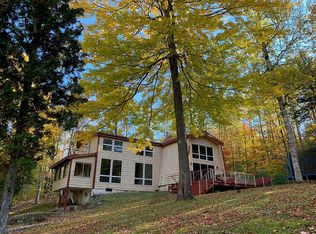 129 Garnet Lake Rd, Johnsburg, NY 12843