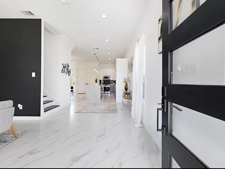 8414 Cannon St — Photo 4