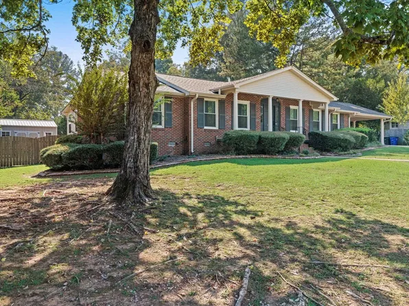 2142 Berry Ave, Florence, AL 35630