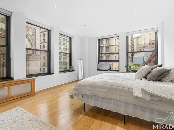 270 Park Ave S, New York, NY