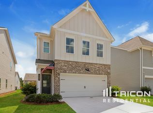 165 E Ridge Way, Woodstock, GA 30188