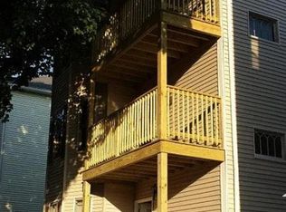 12 Bedford Ave #3, Worcester, MA 01604