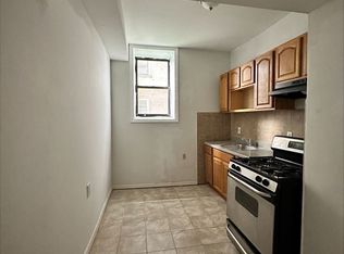 93 Garden St #3R, Newark, NJ 07105